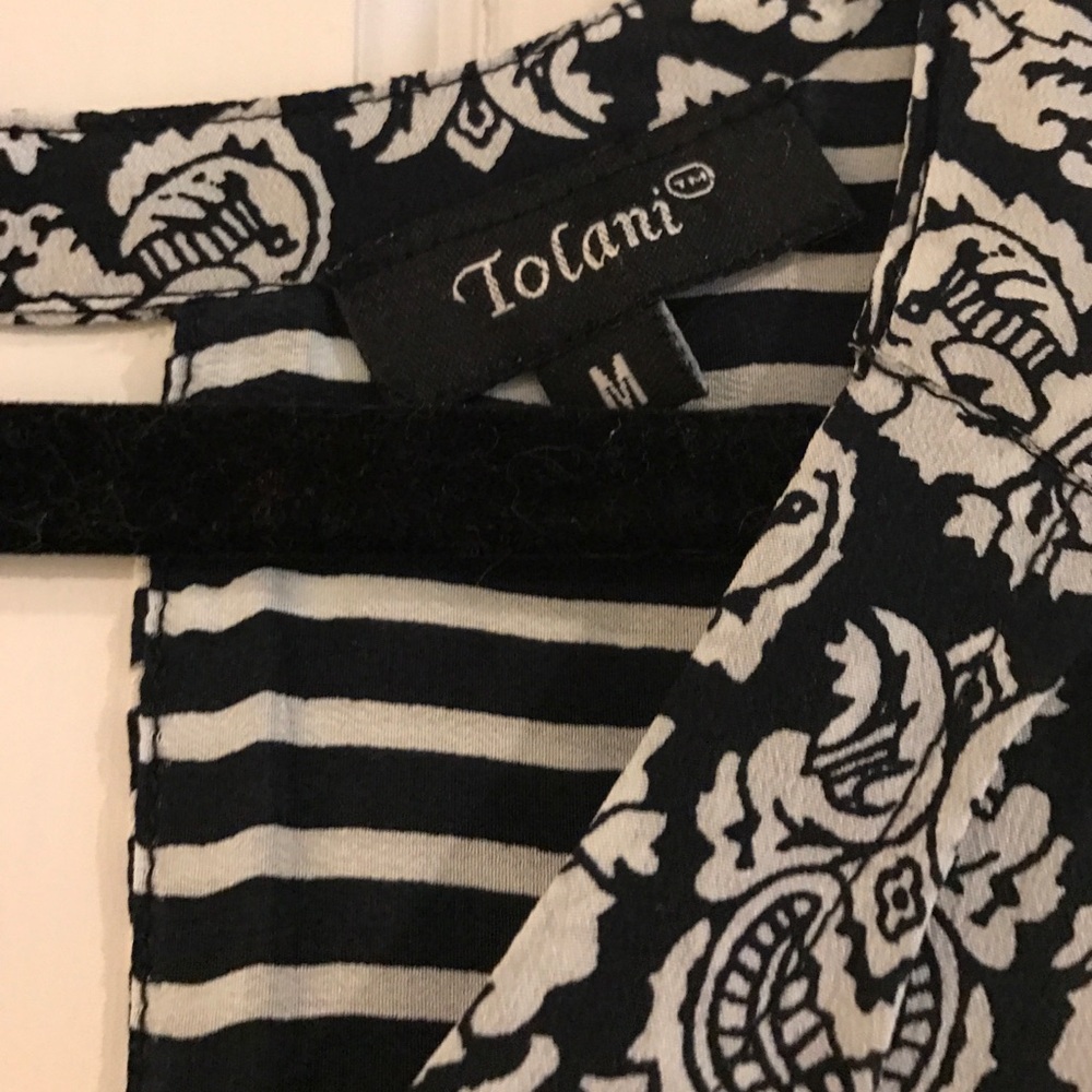 Tolani Black and White Printed Tank Top - Picture 2 of 6
